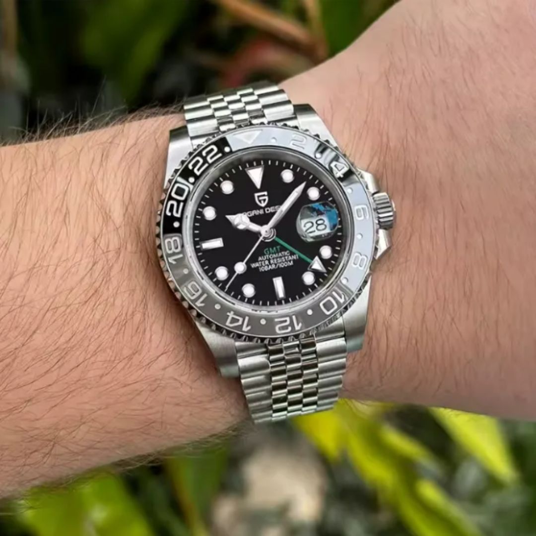 GMT-M II “Bruce Wayne”